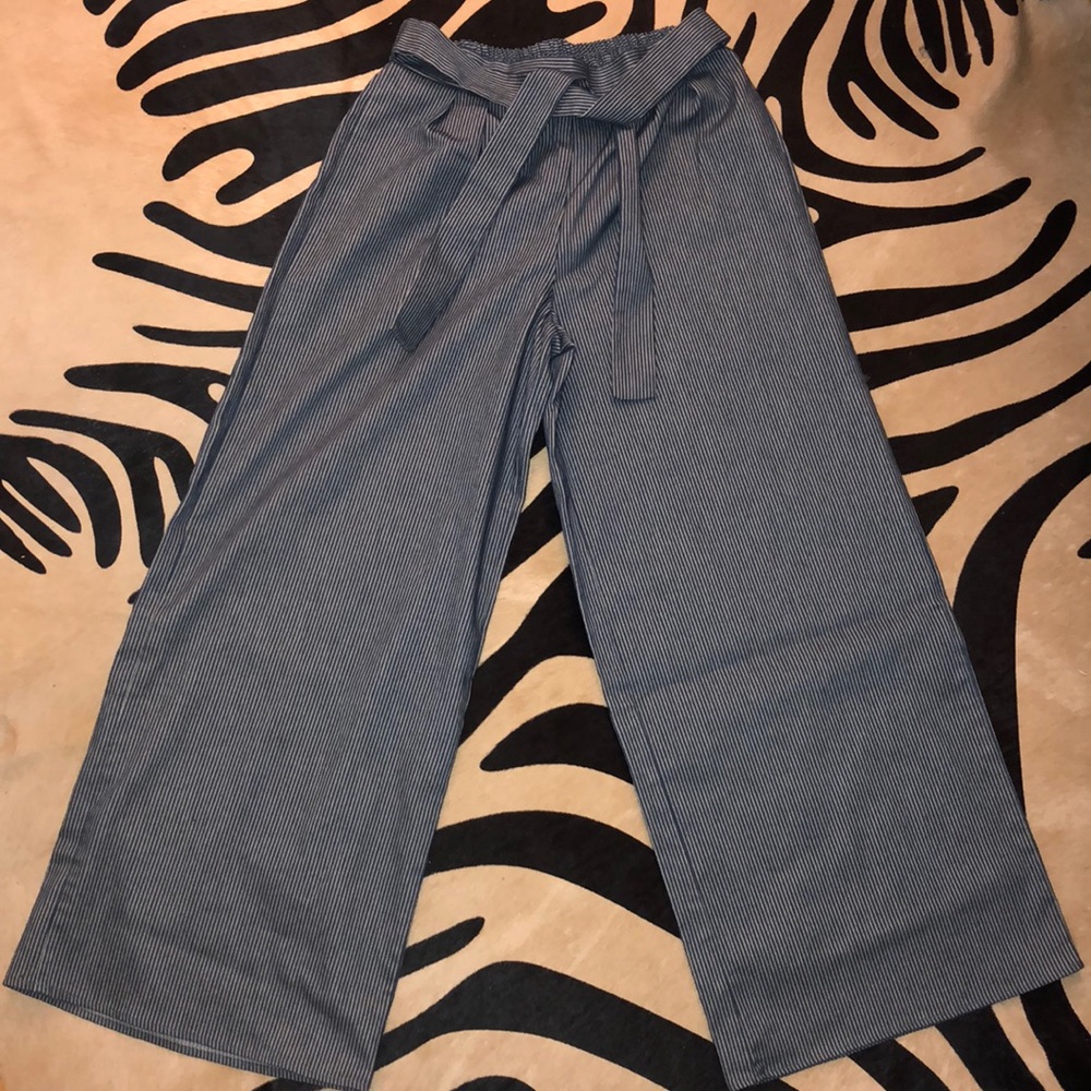 Wide Leg Blue Stripped Pants
